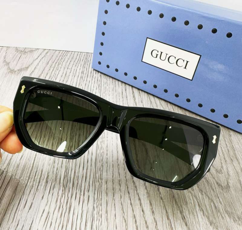 Picture of Gucci Sunglasses _SKUfw55248007fw
